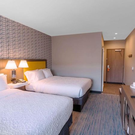 Hampton Inn Riverside Downtown Exterior foto